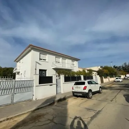T4 Spacieux, Wifi, Parking Prive