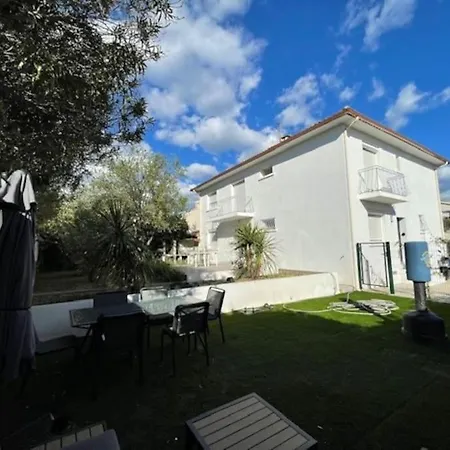 Apartman T4 Spacieux, Wifi, Parking Prive Montpellier