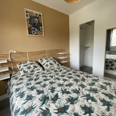 T4 Spacieux, Wifi, Parking Prive